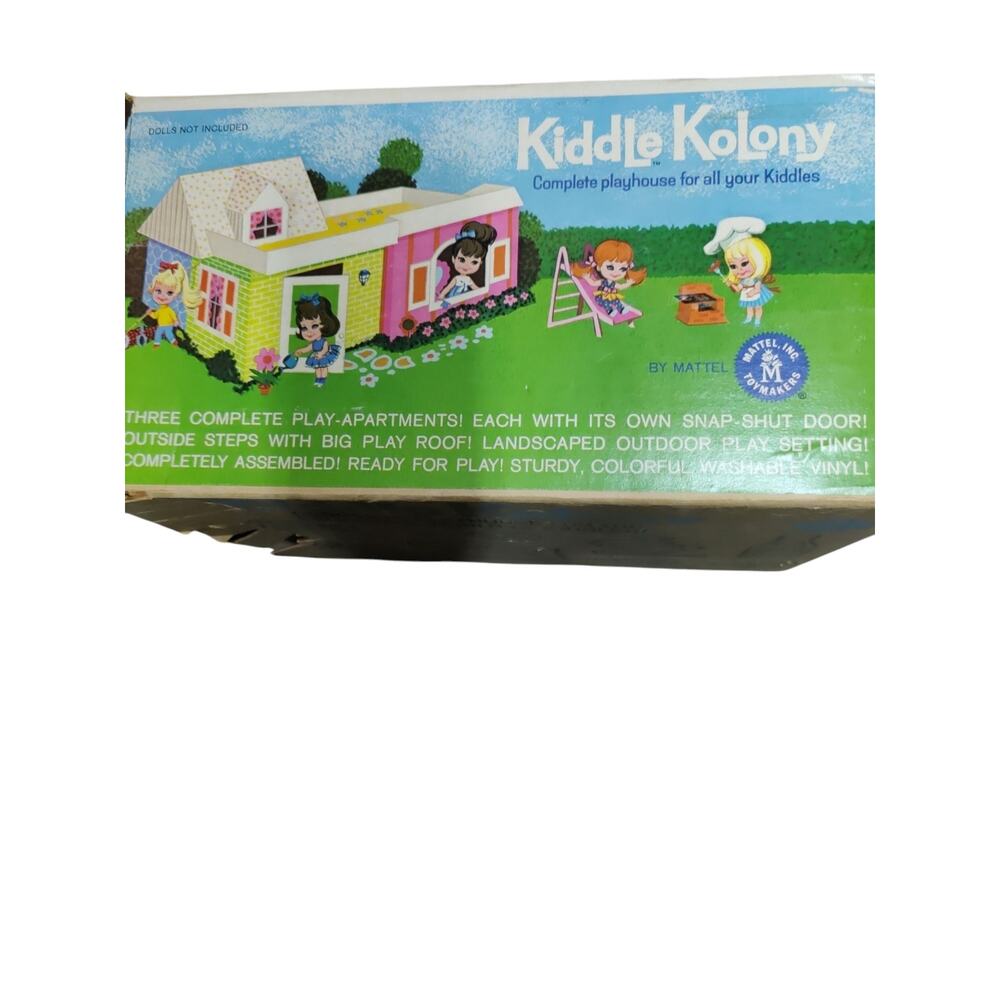 Vintage 1967 Mattel Kiddle Kolony vinyl playhouse